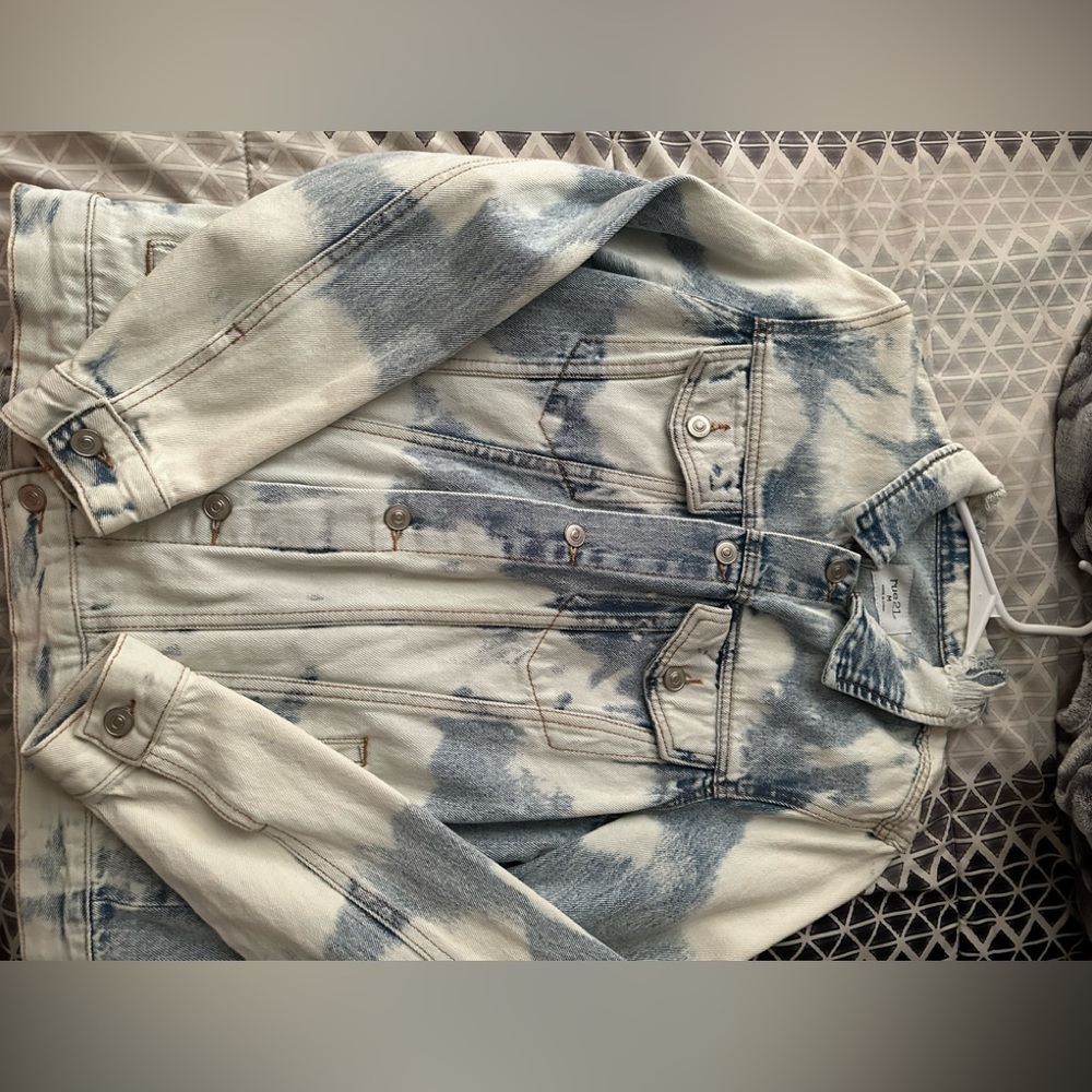 Blue and white bleached!! Super cute and very edgy